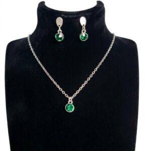 mint green pendant necklace